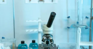 Arbeit im Forschungslabor: Innovationen entwickeln